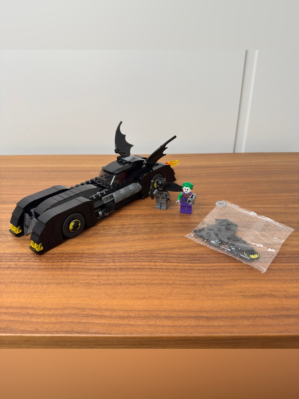 Lego 76119 Batmobile: Pursuit of The Joker
